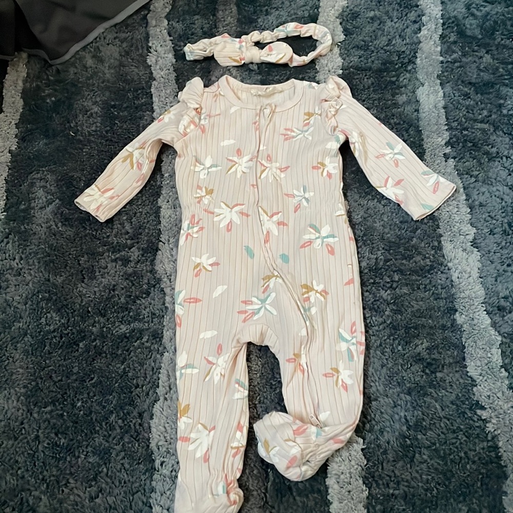 Jessica Simpson baby girl outfit 6/9 month with headband